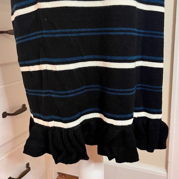 Max Studio Pencil Skirt Ruffle Hem Black Striped Detailing - Picture 3 of 6